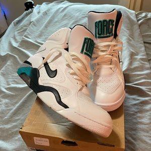 Nike Air Force 180 Mid
